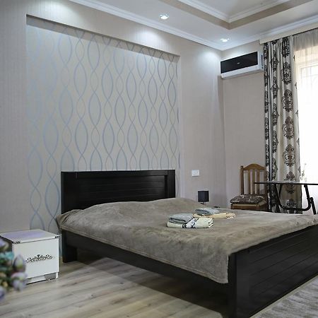 Guest House Beautiful Tbilisi On Khidistavi Street Dış mekan fotoğraf