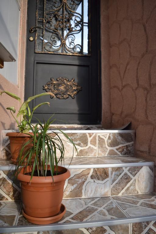 Guest House Beautiful Tbilisi On Khidistavi Street Dış mekan fotoğraf